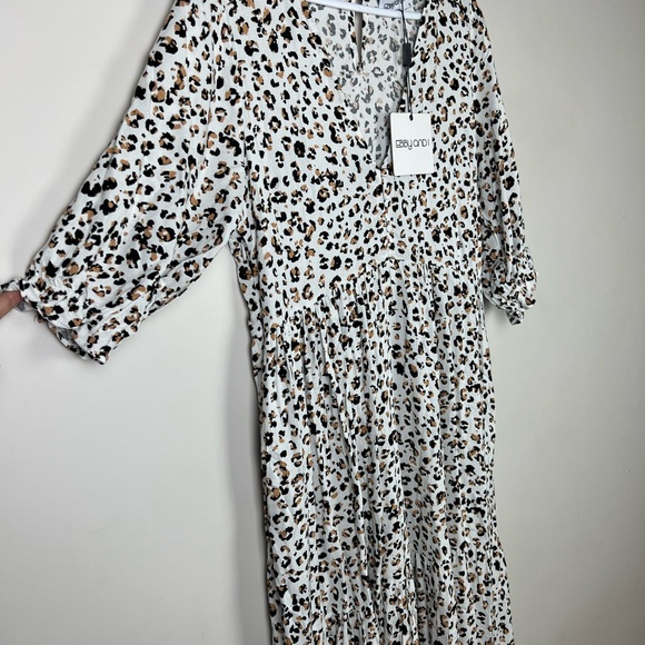 Ebby & I Maxi Dress White Leopard Animal Print Pockets Long Boho Size 10 NWT New - Picture 8 of 15